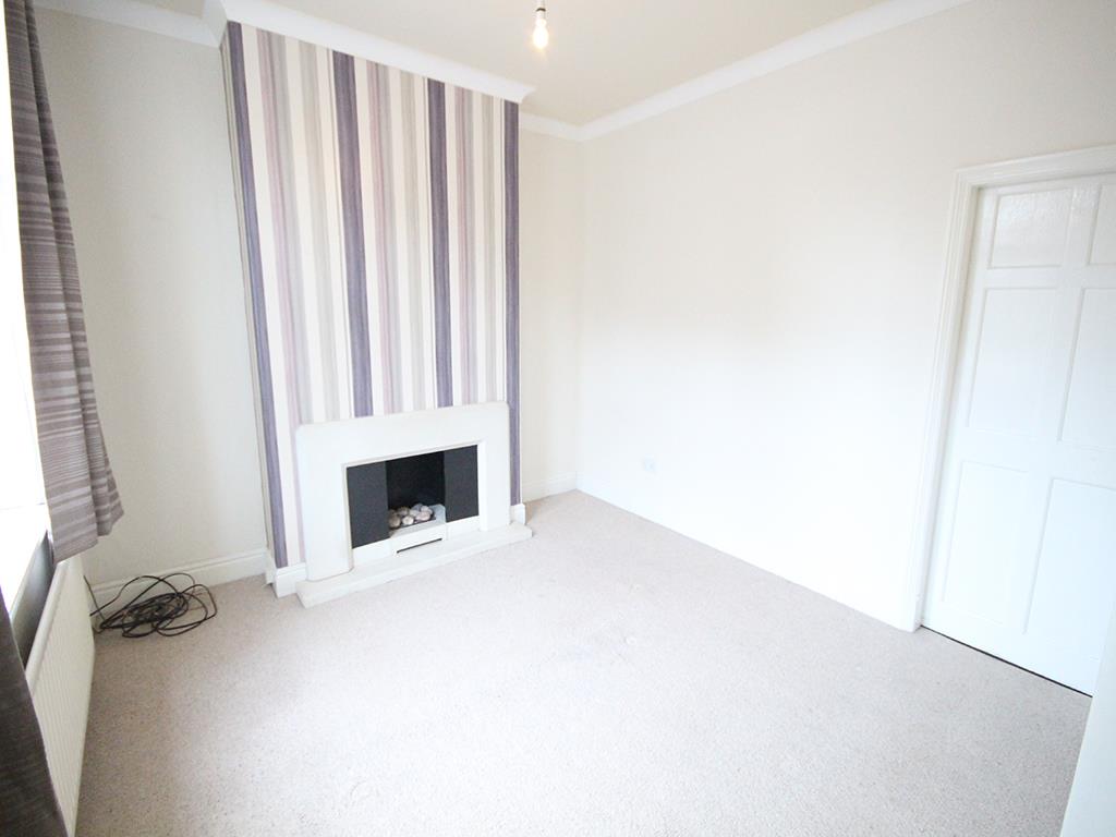 2 bedroom terraced house Let Agreed in Barnoldswick - 2015-04-08 13.41.41.jpg